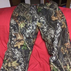 Camouflage hunting pants